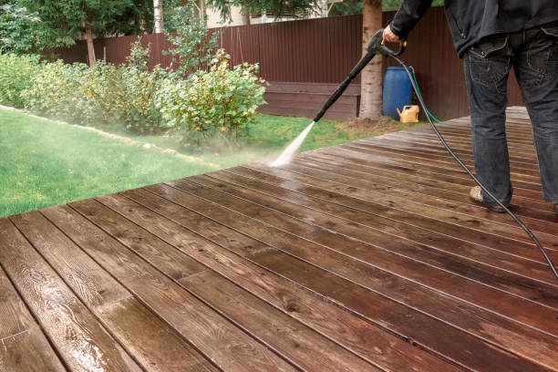 Animal Enclosure Cleaning in Elkhorn, WI